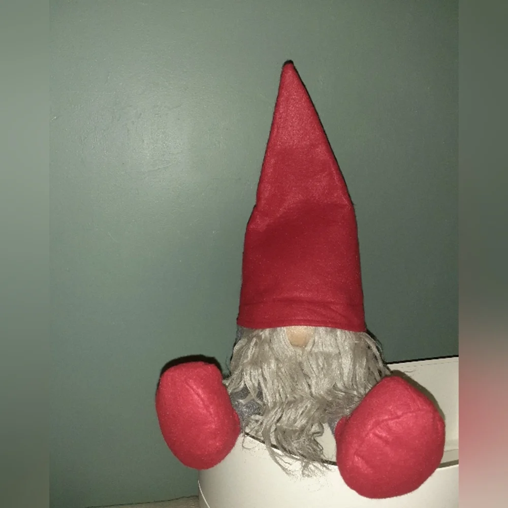 Vinterfint Sitting Santa Claus Gnome Decoration 12